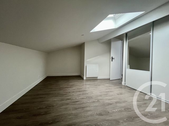 Appartement F3 à louer - 3 pièces - 59.72 m2 - MERIGNAC - 33 - AQUITAINE - Century 21 A.C.O.