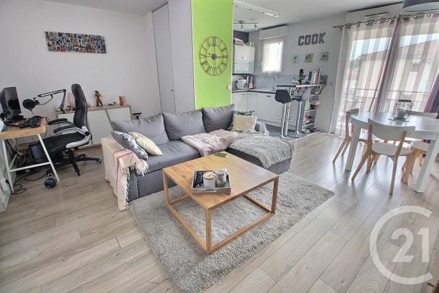 Appartement F2 à louer - 2 pièces - 53.74 m2 - MERIGNAC - 33 - AQUITAINE - Century 21 A.C.O.