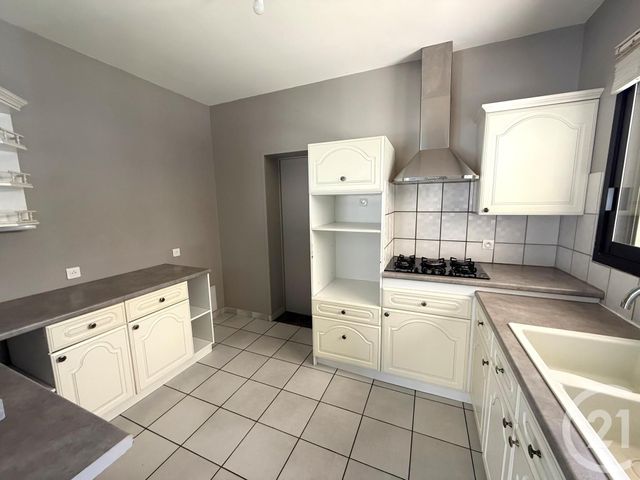 maison à louer - 4 pièces - 88.02 m2 - VILLENAVE D ORNON - 33 - AQUITAINE - Century 21 A.C.O.