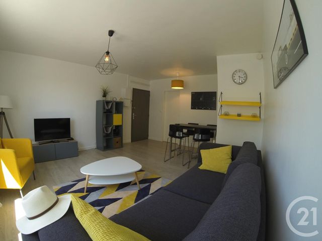 Appartement F1 à louer - 1 pièce - 10.0 m2 - BORDEAUX - 33 - AQUITAINE - Century 21 A.C.O.