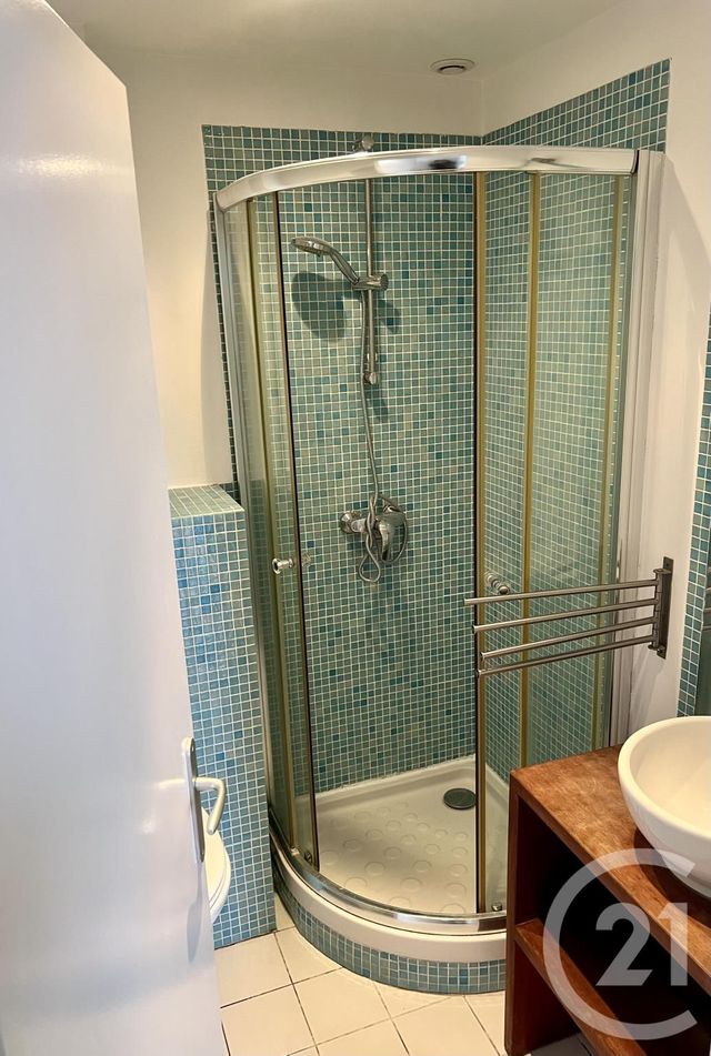 Appartement F1 à louer - 1 pièce - 37.75 m2 - BORDEAUX - 33 - AQUITAINE - Century 21 A.C.O.