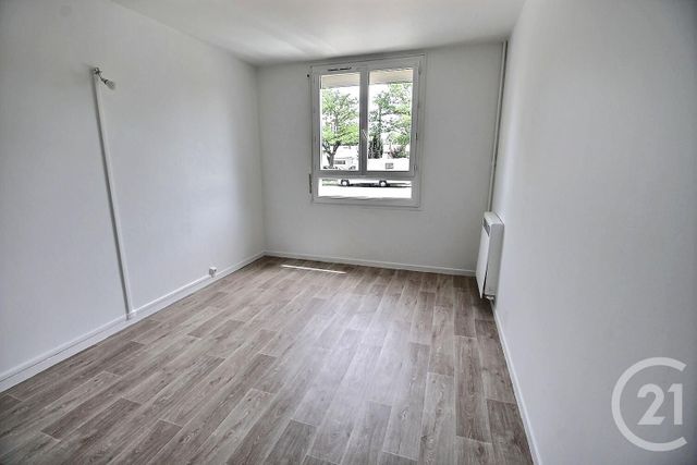Appartement F3 à louer - 3 pièces - 50.83 m2 - PESSAC - 33 - AQUITAINE - Century 21 A.C.O.