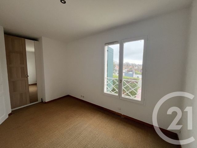 maison à louer - 5 pièces - 154.12 m2 - ST JEAN D ILLAC - 33 - AQUITAINE - Century 21 A.C.O.