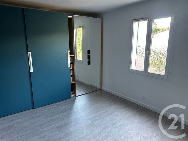 maison à louer - 5 pièces - 154.12 m2 - ST JEAN D ILLAC - 33 - AQUITAINE - Century 21 A.C.O.