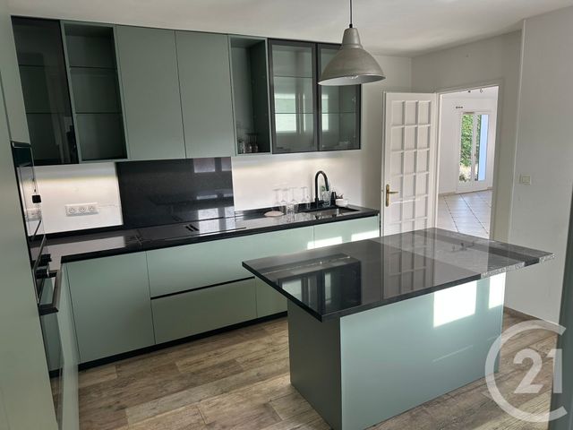 maison à louer - 5 pièces - 154.12 m2 - ST JEAN D ILLAC - 33 - AQUITAINE - Century 21 A.C.O.