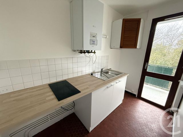 Appartement F1 à louer - 1 pièce - 25.41 m2 - MERIGNAC - 33 - AQUITAINE - Century 21 A.C.O.