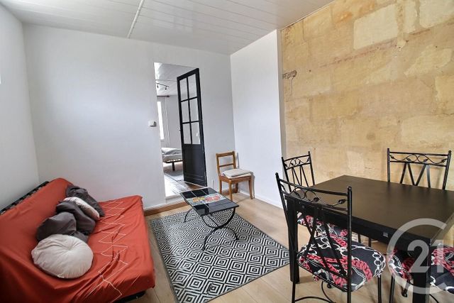 Appartement F2 à louer - 2 pièces - 41.84 m2 - BORDEAUX - 33 - AQUITAINE - Century 21 A.C.O.