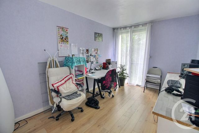 Appartement F3 à louer - 3 pièces - 56.67 m2 - PESSAC - 33 - AQUITAINE - Century 21 A.C.O.