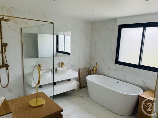 maison à louer - 4 pièces - 154.42 m2 - MERIGNAC - 33 - AQUITAINE - Century 21 A.C.O.