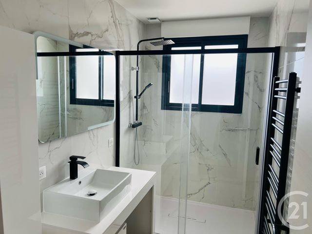 maison à louer - 4 pièces - 154.42 m2 - MERIGNAC - 33 - AQUITAINE - Century 21 A.C.O.