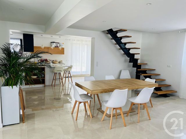 maison à louer - 4 pièces - 154.42 m2 - MERIGNAC - 33 - AQUITAINE - Century 21 A.C.O.