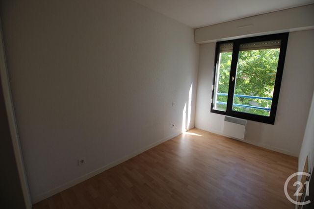 Appartement F4 à louer - 4 pièces - 84.81 m2 - BORDEAUX - 33 - AQUITAINE - Century 21 A.C.O.