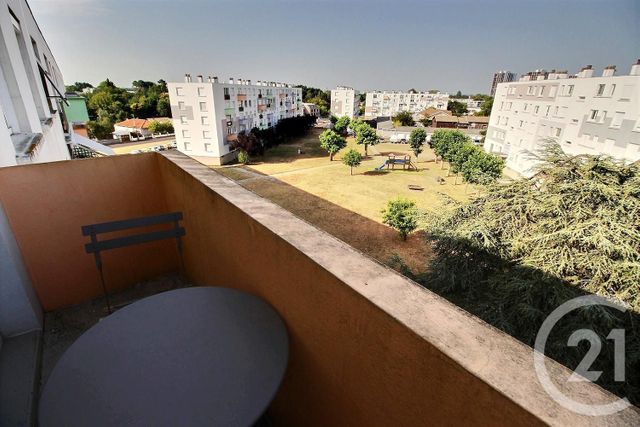 Appartement Chambre à louer - 1 pièce - 11.86 m2 - PESSAC - 33 - AQUITAINE - Century 21 A.C.O.