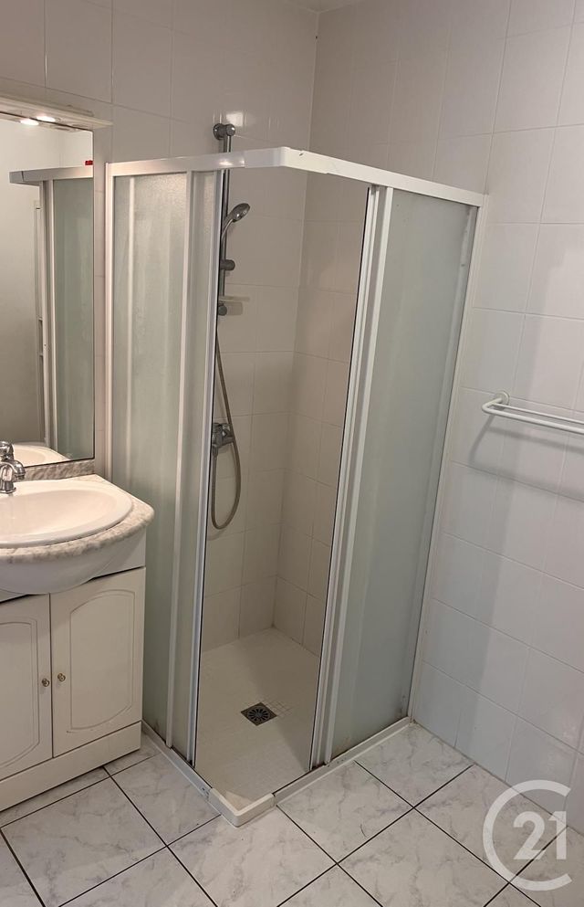 Appartement F2 bis à louer - 2 pièces - 30.75 m2 - MERIGNAC - 33 - AQUITAINE - Century 21 A.C.O.