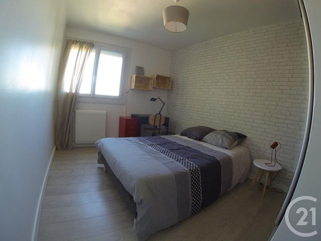 Appartement F1 à louer - 1 pièce - 10.0 m2 - BORDEAUX - 33 - AQUITAINE - Century 21 A.C.O.