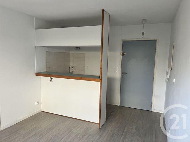 Appartement F2 à louer - 2 pièces - 33.09 m2 - MERIGNAC - 33 - AQUITAINE - Century 21 A.C.O.