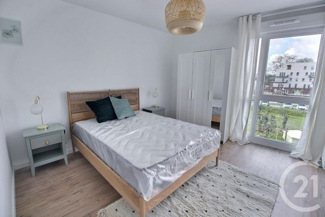 Appartement F4 à louer - 4 pièces - 91.0 m2 - BRUGES - 33 - AQUITAINE - Century 21 A.C.O.