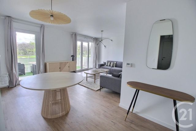 Appartement F4 à louer - 4 pièces - 91.0 m2 - BRUGES - 33 - AQUITAINE - Century 21 A.C.O.