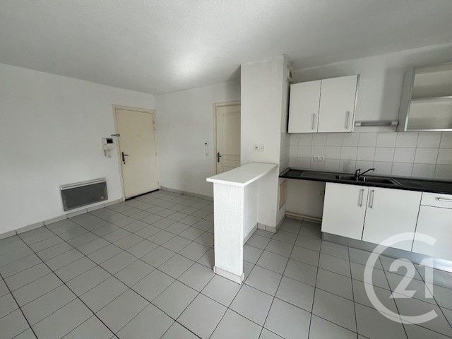Appartement F3 à louer - 3 pièces - 65.48 m2 - BRUGES - 33 - AQUITAINE - Century 21 A.C.O.