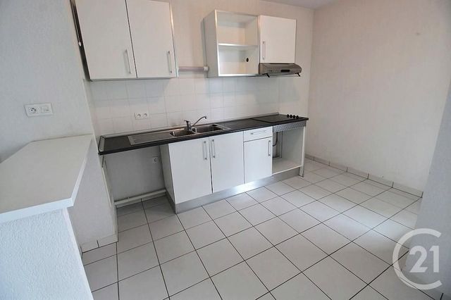 Appartement F3 à louer - 3 pièces - 65.48 m2 - BRUGES - 33 - AQUITAINE - Century 21 A.C.O.